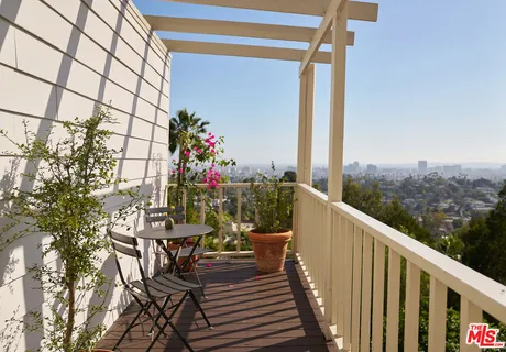$2,795,000 | 3506 Carnation Avenue, Los Angeles, CA 90026