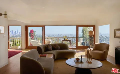 $2,795,000 | 3506 Carnation Avenue, Los Angeles, CA 90026