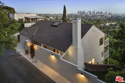 $2,795,000 | 3506 Carnation Avenue, Los Angeles, CA 90026