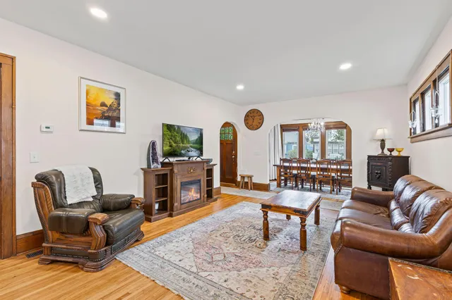 $415,000 | 1470 Sherburne Avenue, St. Paul, MN 55104