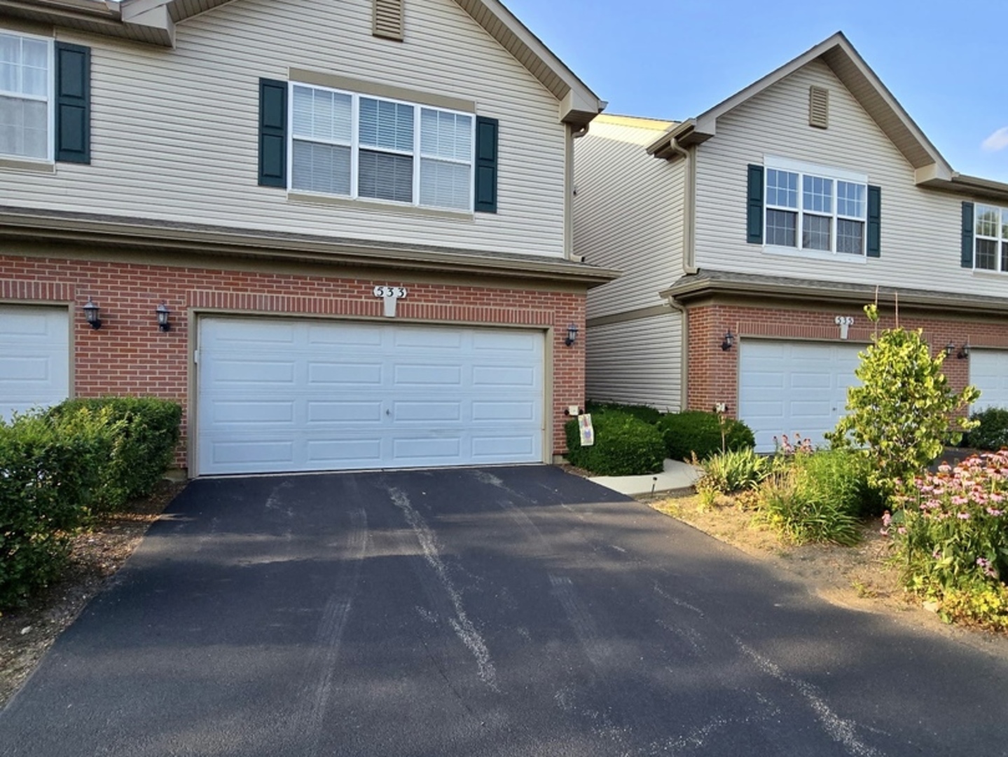 533 North Red Deer Road Round Lake, IL 60073 - Photo 1 of 13