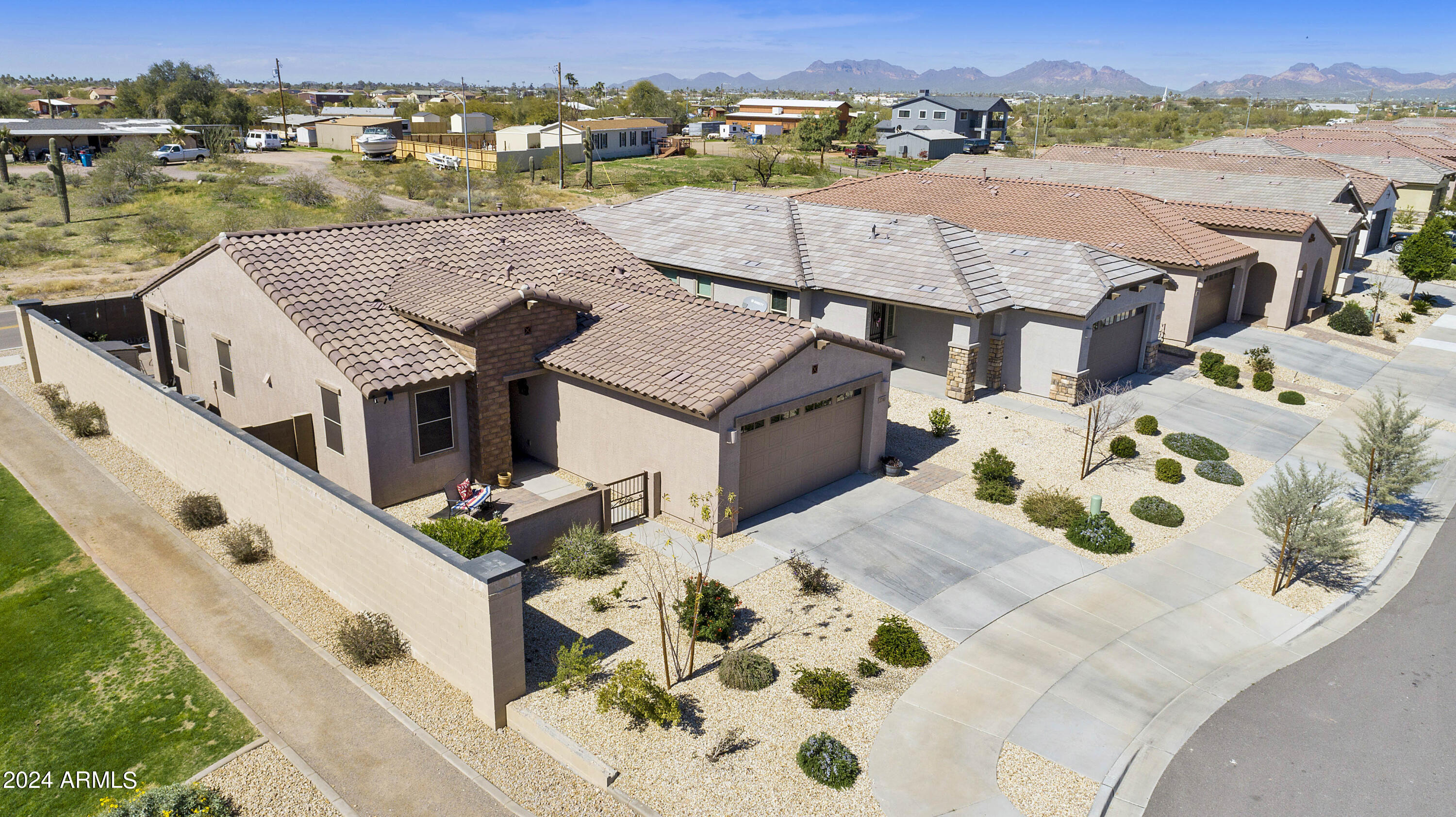 2740 South Reavis Falls Road Apache Junction, AZ 85119 - Photo 10 of 56 DJI_0011