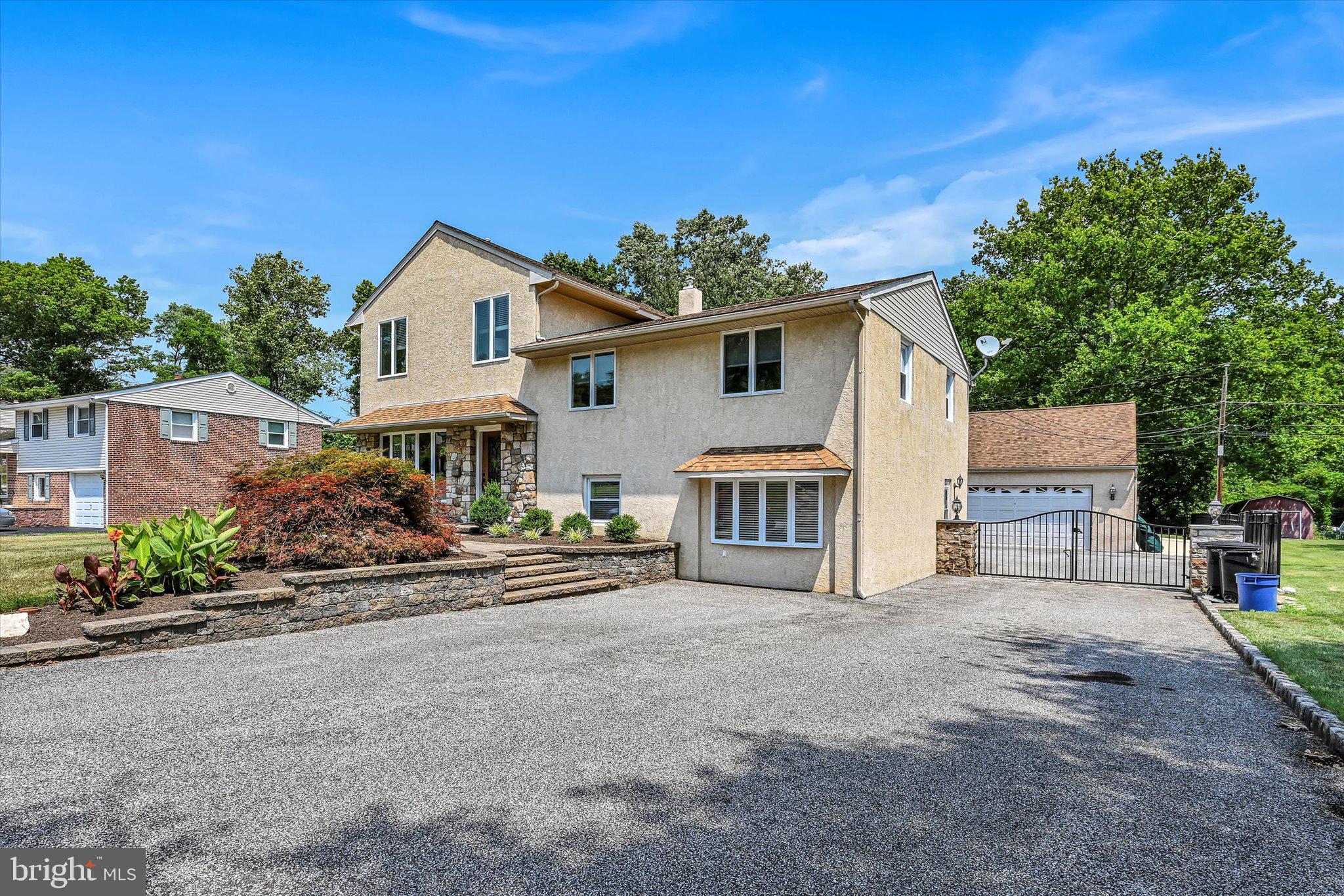 125 Beechtree Drive Broomall, PA 19008 - Photo 2 of 41
