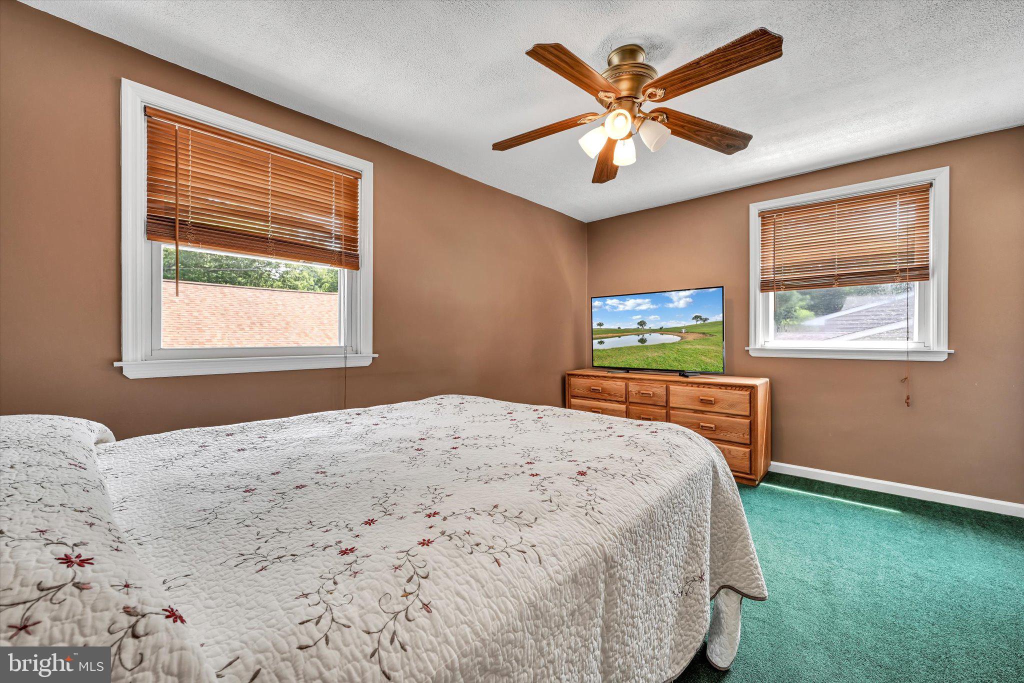 125 Beechtree Drive Broomall, PA 19008 - Photo 21 of 41