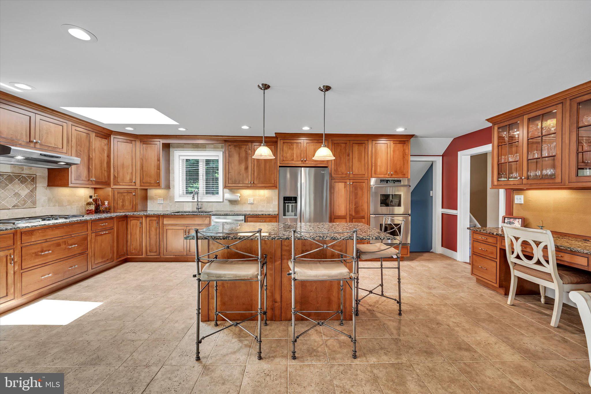 125 Beechtree Drive Broomall, PA 19008 - Photo 10 of 41