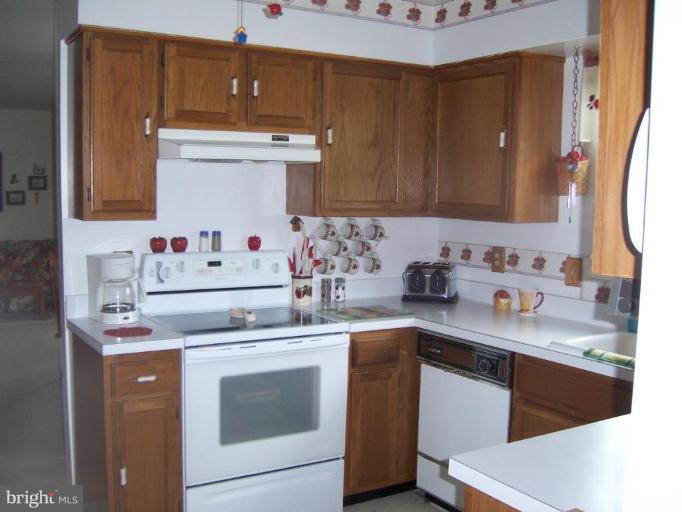 1184 Stone Road Westminster, MD 21158 - Photo 13 of 18 Kitchen #2