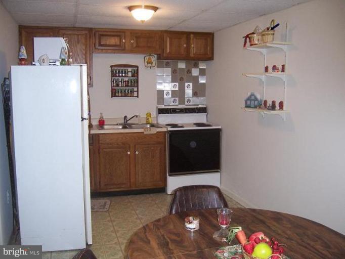 1184 Stone Road Westminster, MD 21158 - Photo 15 of 18 In-Law Suite