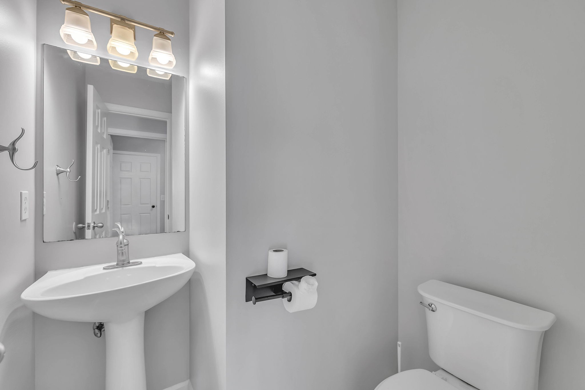 3418 Blaze Drive Murfreesboro, TN 37128 - Photo 16 of 46 a bathroom with a sink a toilet and shower