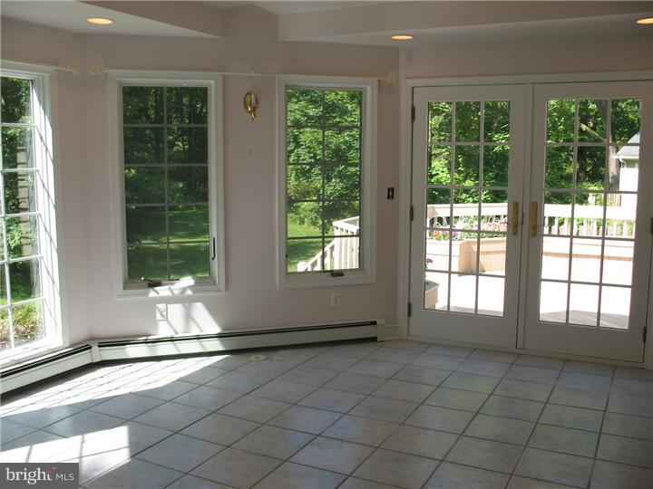 173 Carter Road Princeton, NJ 08540 - Photo 8 of 19