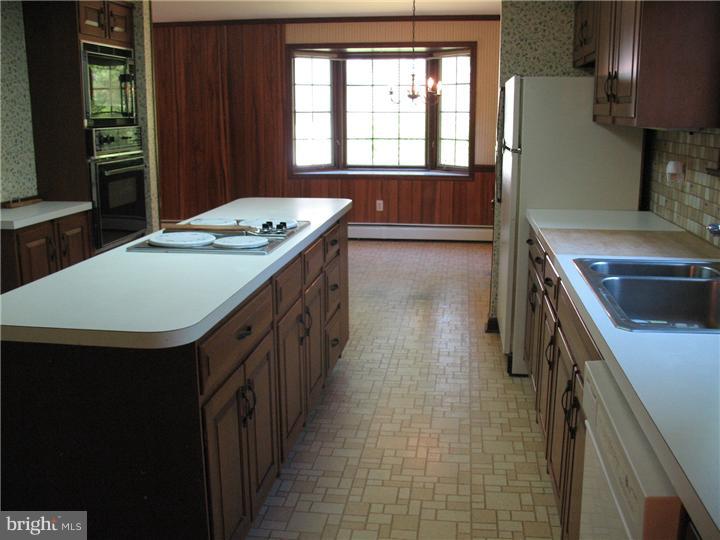 173 Carter Road Princeton, NJ 08540 - Photo 10 of 19