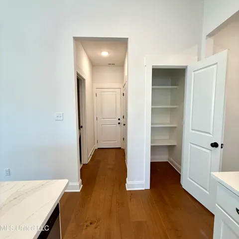 $362,900 | 607 Sunflower Street, Nesbit, MS 38651