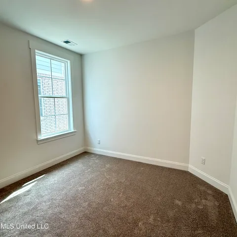 $362,900 | 607 Sunflower Street, Nesbit, MS 38651