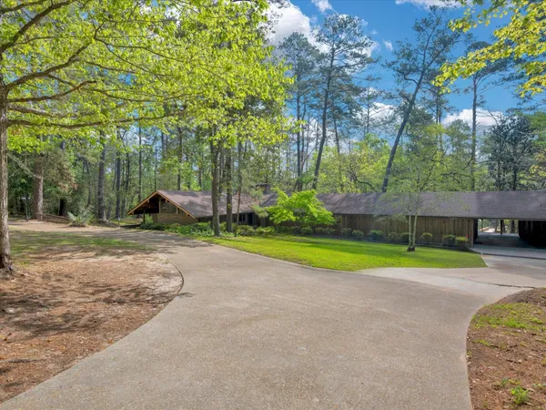 $599,000 | 181 Forest Drive, Woodville, TX 75979