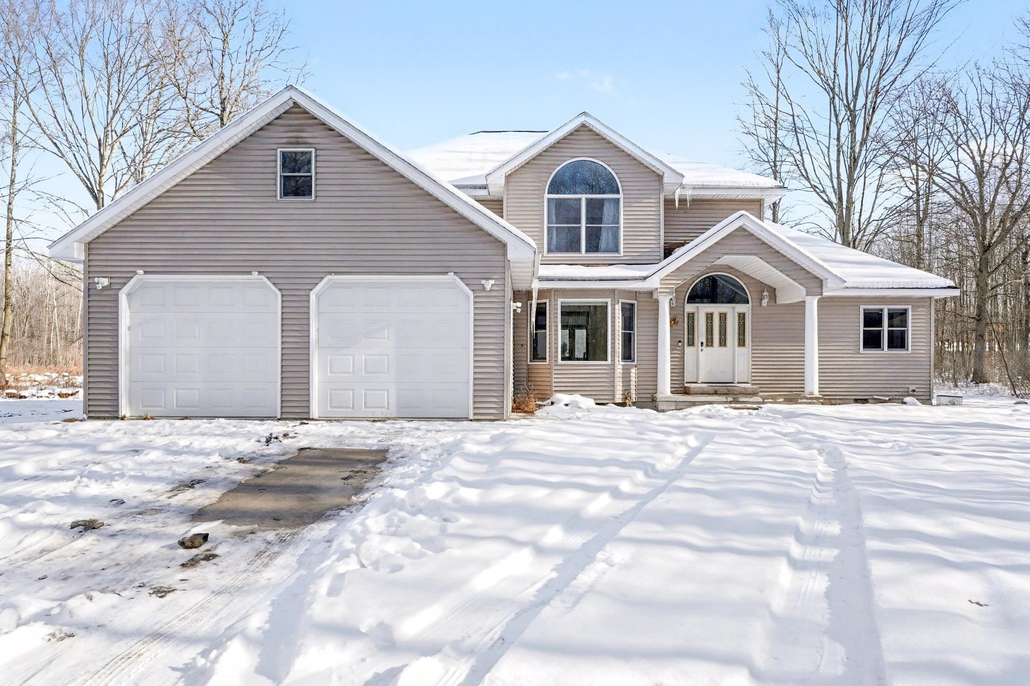 635 South East County Line Road Shepherd, MI 48883 - Photo 25 of 32