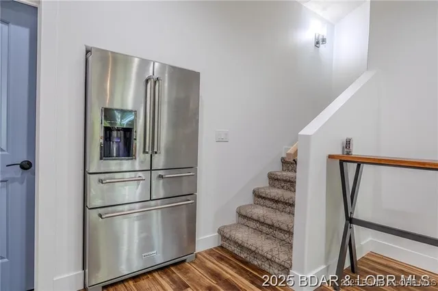 $890,000 | 327 Big Cedar Drive, Camdenton, MO 65020