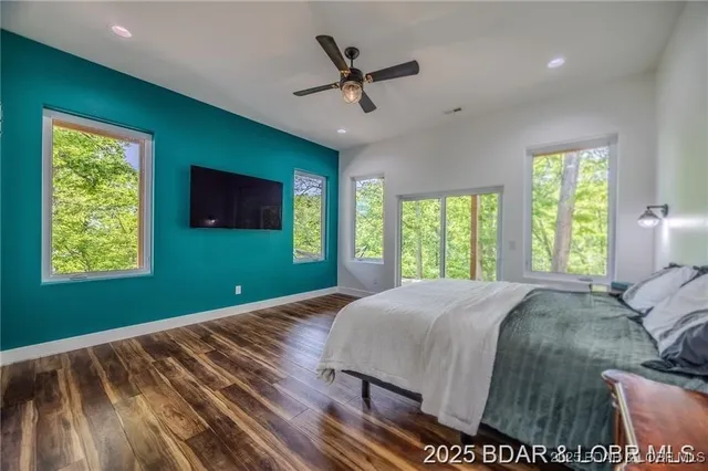 $890,000 | 327 Big Cedar Drive, Camdenton, MO 65020