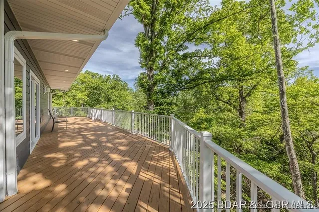 $890,000 | 327 Big Cedar Drive, Camdenton, MO 65020