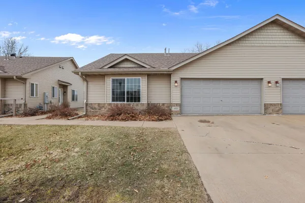 $225,000 | 955 South Rush Landing Court, Rush City, MN 55069