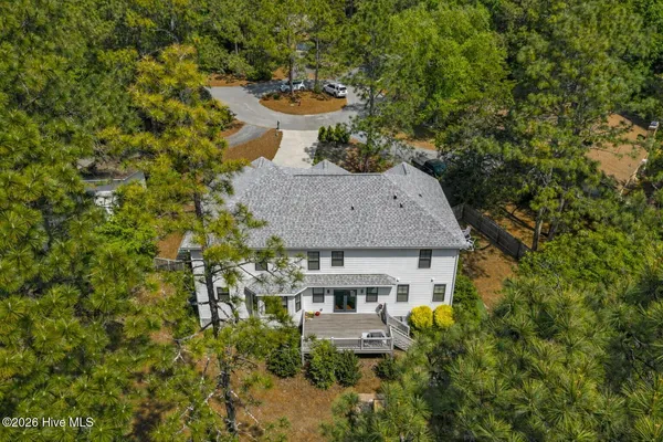 $910,000 | 6 Wilshire Lane, Pinehurst, NC 28374
