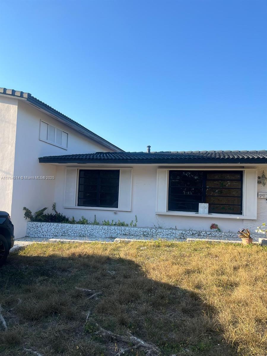 9971 Colonial Drive Miami, FL 33157 - Photo 7 of 7 a view of swimming pool with outdoor seating