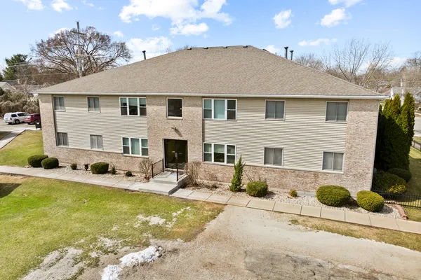 $989,000 | 326 Edward Street, Sycamore, IL 60178
