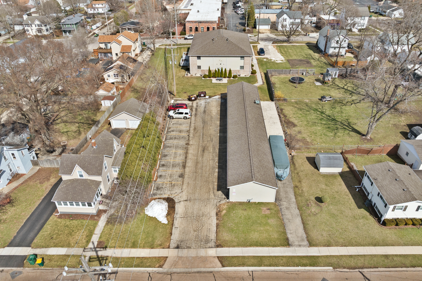 326 Edward Street Sycamore, IL 60178 - Photo 7 of 38