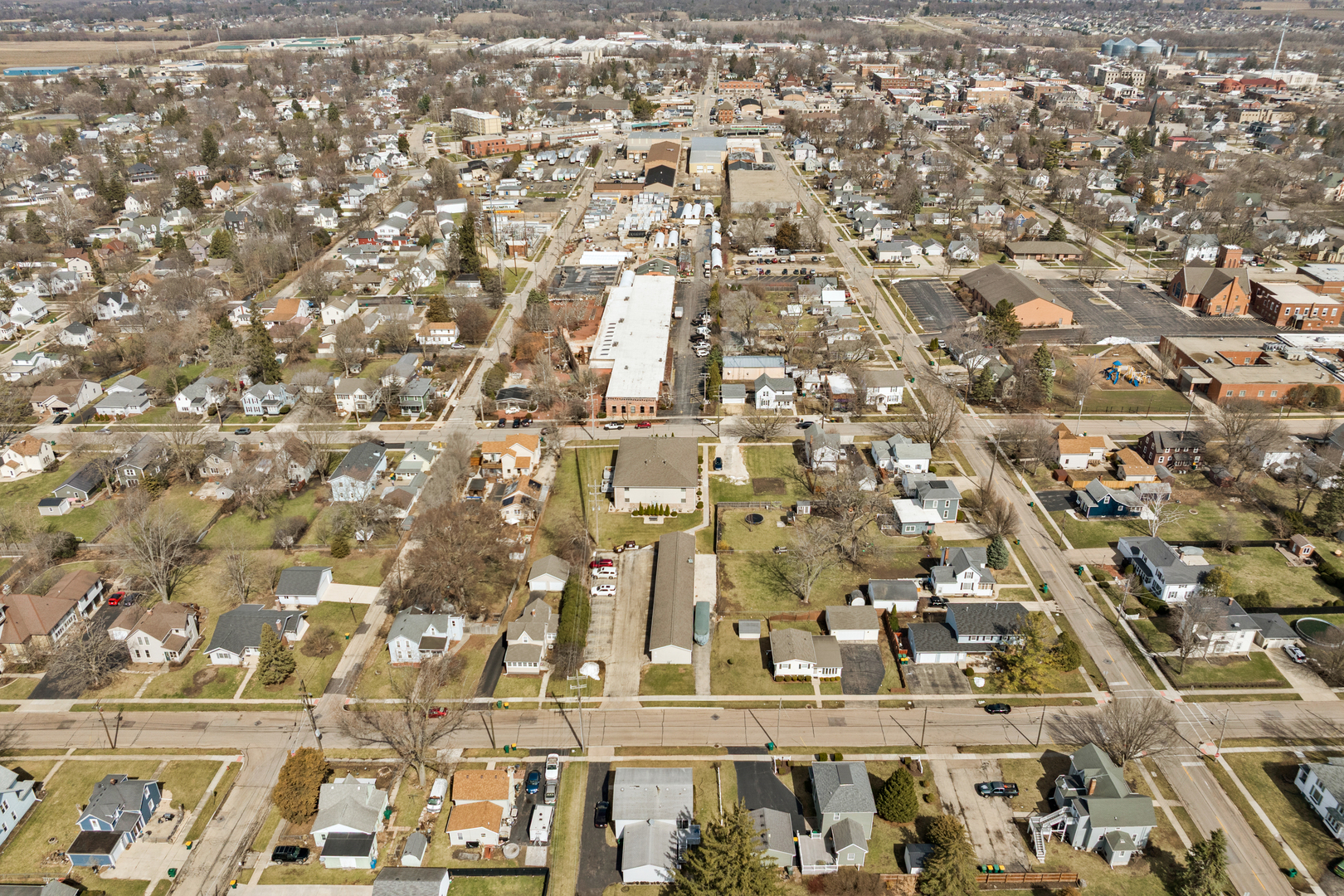 326 Edward Street Sycamore, IL 60178 - Photo 8 of 38