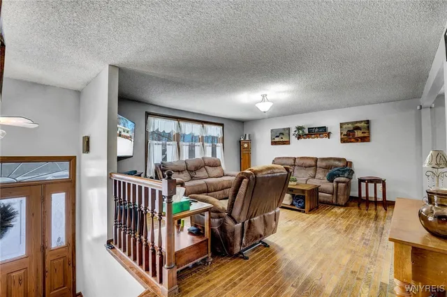 $375,000 | 521 Stolle Road, Elma, NY 14059