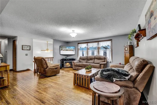 $375,000 | 521 Stolle Road, Elma, NY 14059