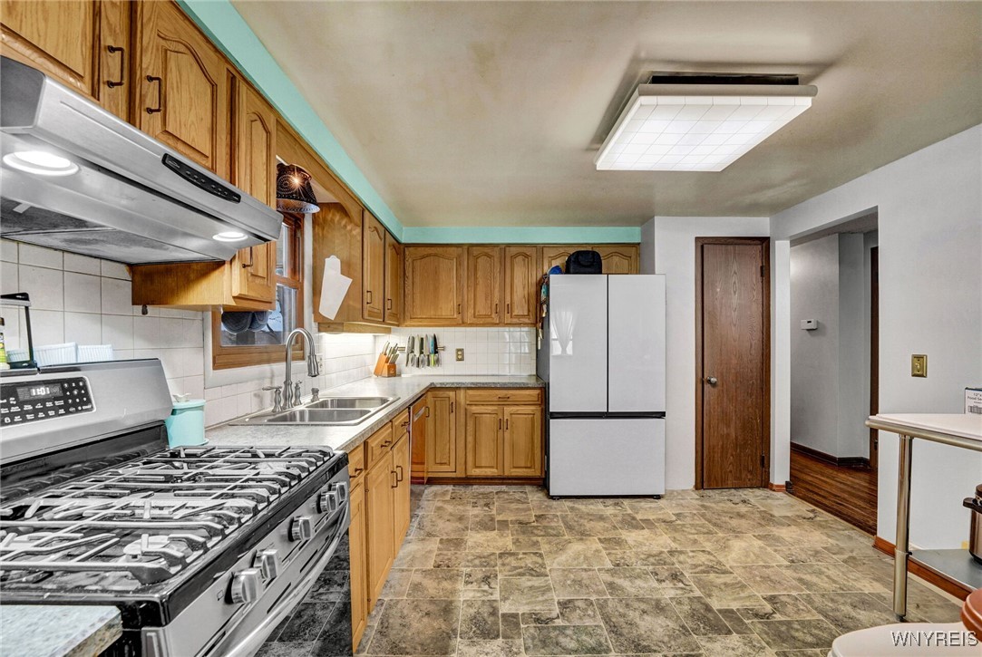 521 Stolle Road Elma, NY 14059 - Photo 19 of 48