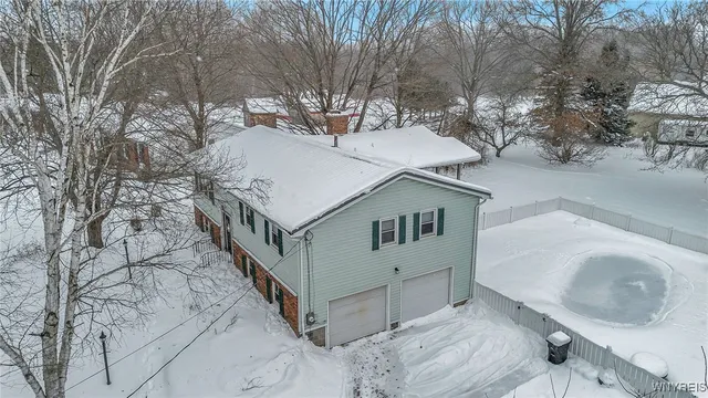 $375,000 | 521 Stolle Road, Elma, NY 14059