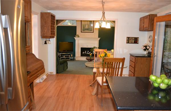 16 Edwards Road Foxboro, MA 02035 - Photo 9 of 30 Gallery Image 9