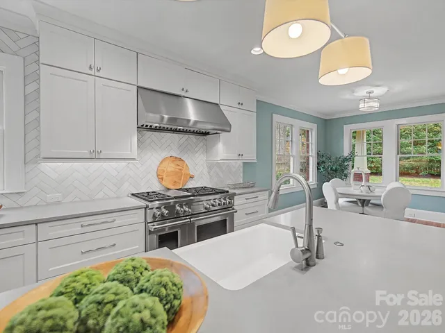 $1,895,000 | 215 Circle Avenue, Charlotte, NC 28207