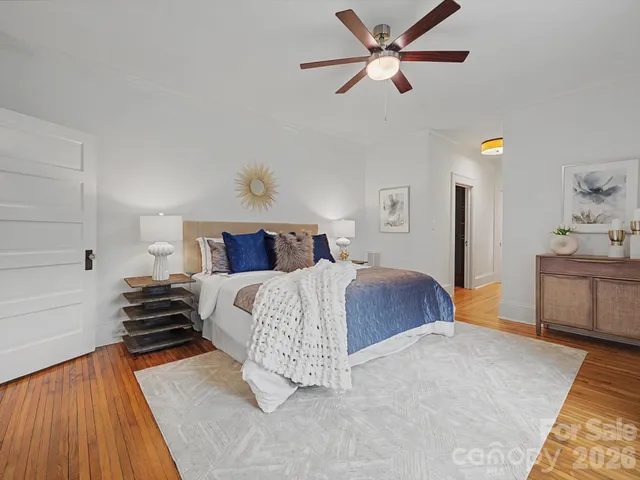 $1,895,000 | 215 Circle Avenue, Charlotte, NC 28207