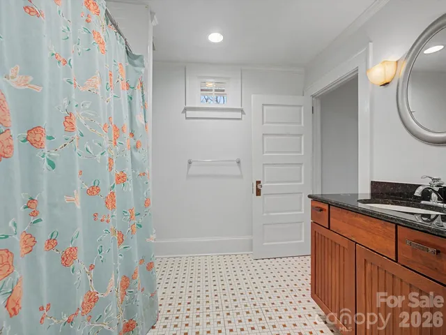 $1,895,000 | 215 Circle Avenue, Charlotte, NC 28207