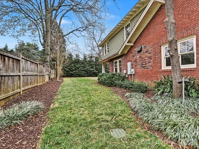 $1,895,000 | 215 Circle Avenue, Charlotte, NC 28207