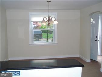 105 Kent Road Springfield, PA 19064 - Photo 3 of 11