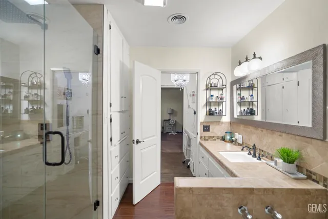 $449,999 | Undisclosed Address, Bakersfield, CA 93306