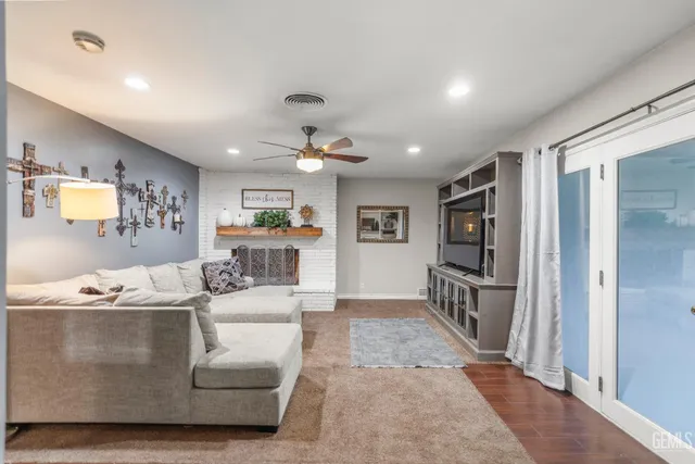 $449,999 | Undisclosed Address, Bakersfield, CA 93306