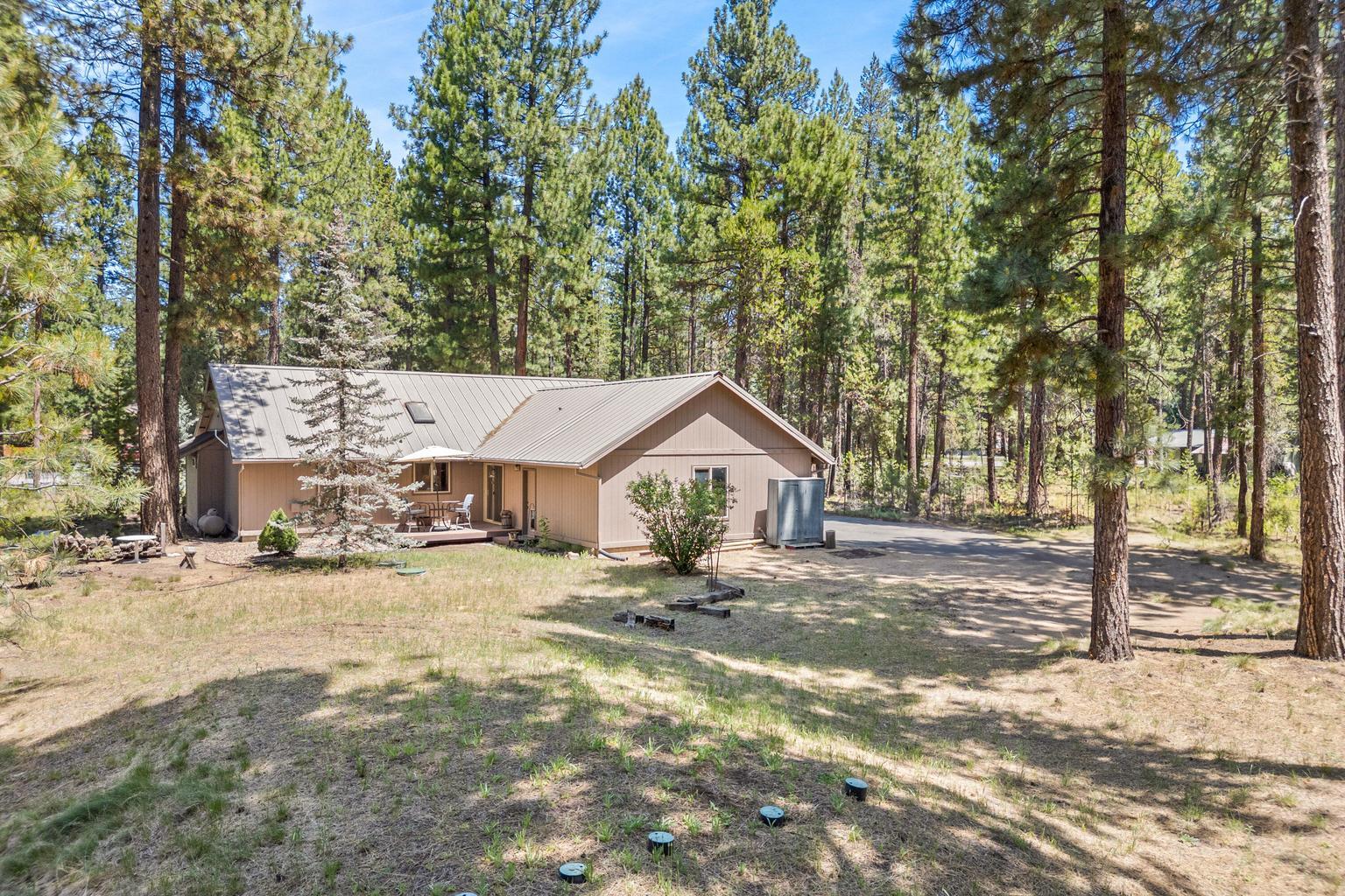 17149 Norwalk Road Bend, OR 97707 - Photo 31 of 32