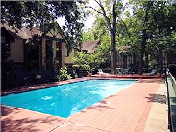 $1,350 | 8277 Kingsbrook Road, Unit 153, Houston, TX 77024