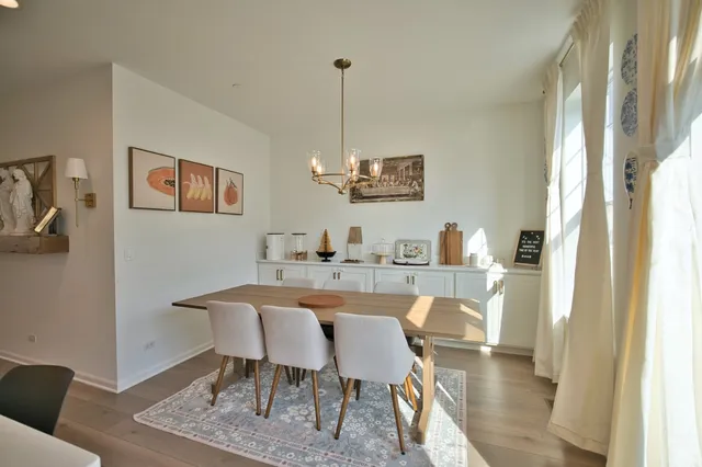 $499,900 | 30w024 Brayman Court, Aurora, IL 60502