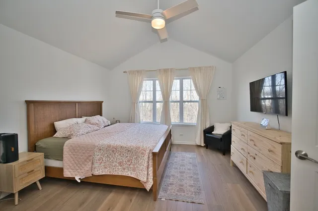 $499,900 | 30w024 Brayman Court, Aurora, IL 60502