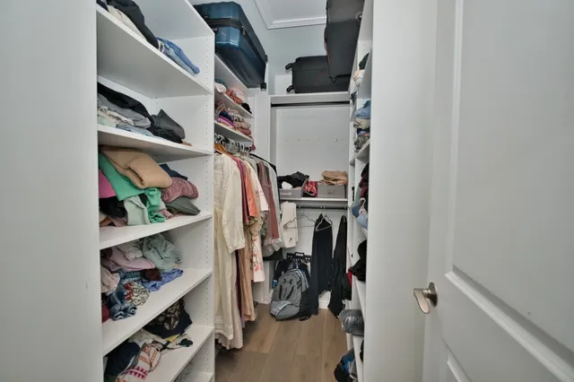 $499,900 | 30w024 Brayman Court, Aurora, IL 60502