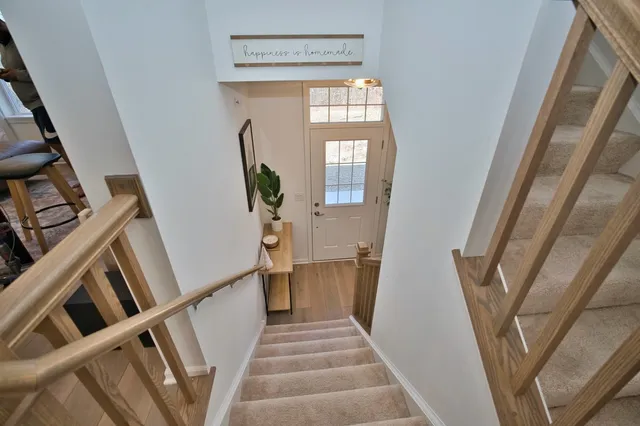 $499,900 | 30w024 Brayman Court, Aurora, IL 60502