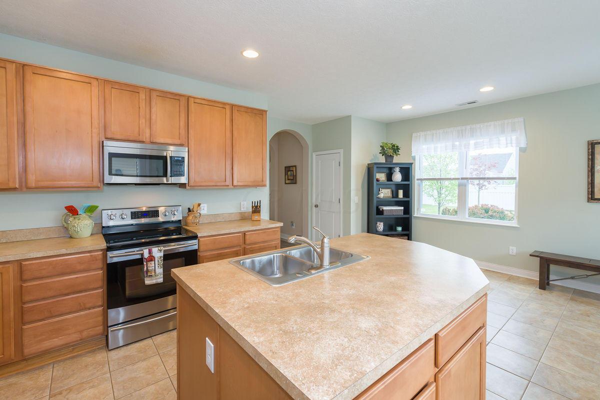 5569 Lantos Road Dublin, OH 43016 - Photo 9 of 30 Gallery Image 9