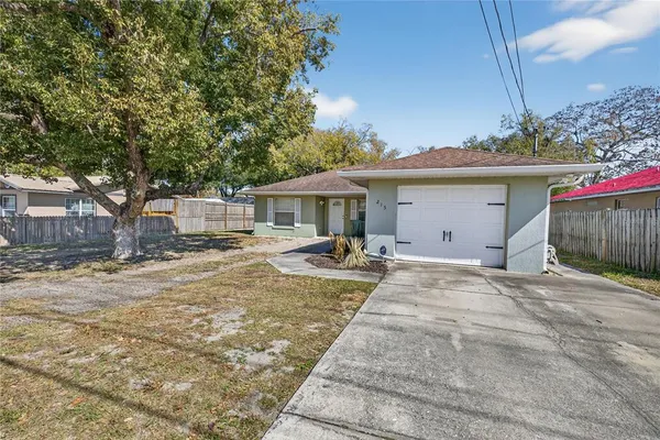 $228,700 | 215 Dairy Road, Auburndale, FL 33823