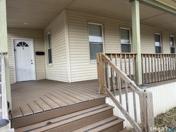 $2,300 | 692 Enfield Street, Enfield, CT 06082