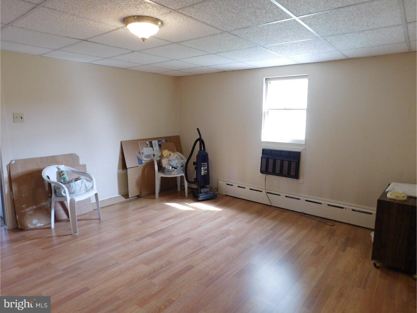 14 West Ruddle Street Coaldale, PA 18218 - Photo 5 of 12