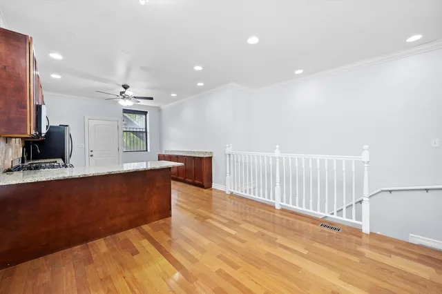 $305,000 | 1363 East 64th Street, Unit 1, Chicago, IL 60637